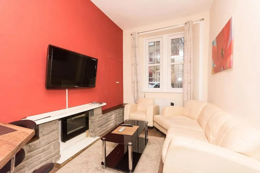 Cozy Apartment By Holyrood Park And Palace! Edinburgh