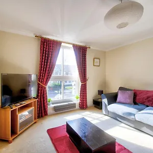 Guestready - 3bdr W/ Private Parking Edimburgo
